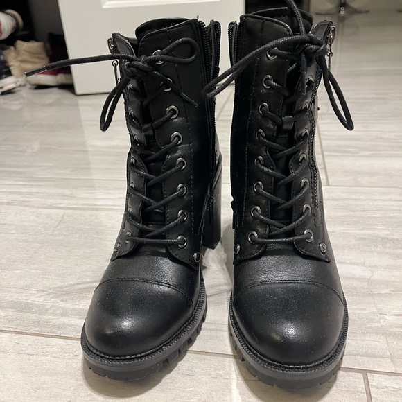 Guess heeled boots - Picture 7 of 9